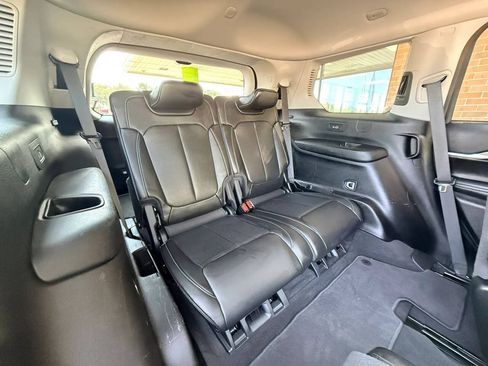 Used 2022 Jeep Grand Cherokee L Limited w/ Luxury Tech Group II AWD/4WD image 23