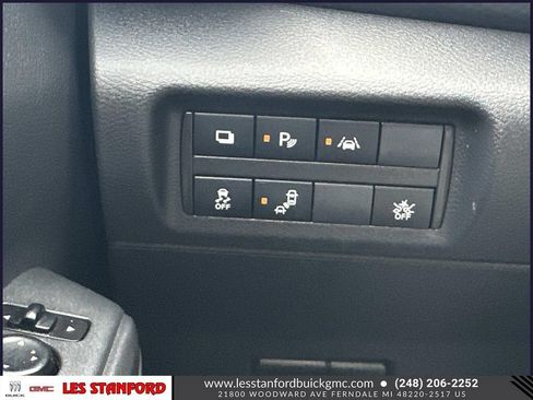 Used 2023 Nissan Kicks S FWD image 27