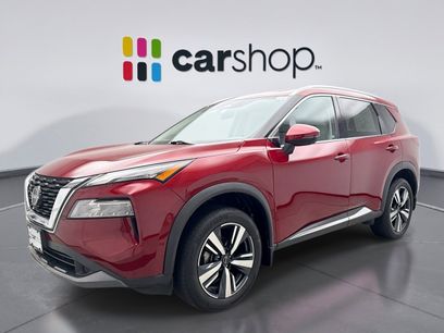 Used 2023 Nissan Rogue SL w/ SL Premium Package