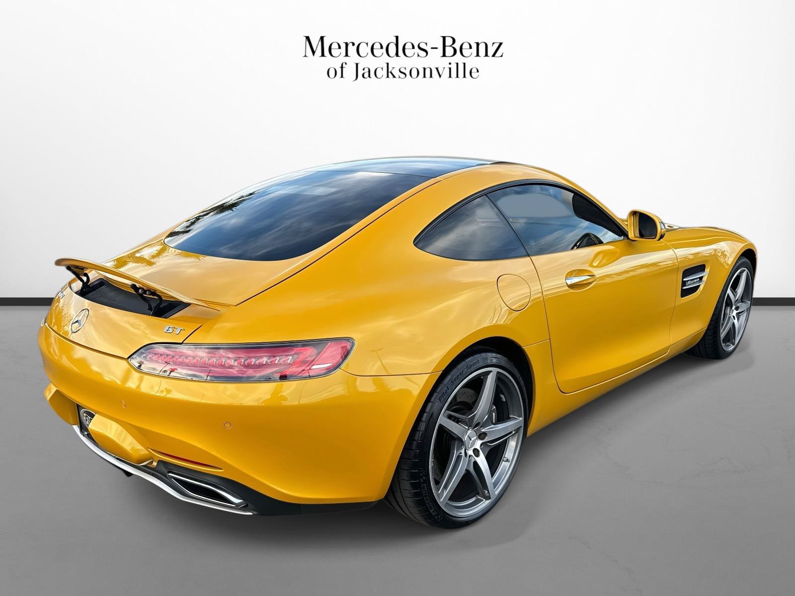 Used 2017 Mercedes-Benz AMG GT Coupe image 3
