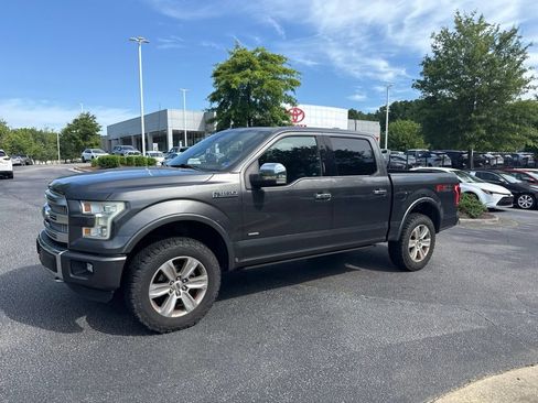 Used 2015 Ford F150 Platinum w/ Equipment Group 701A Luxury AWD/4WD image 2