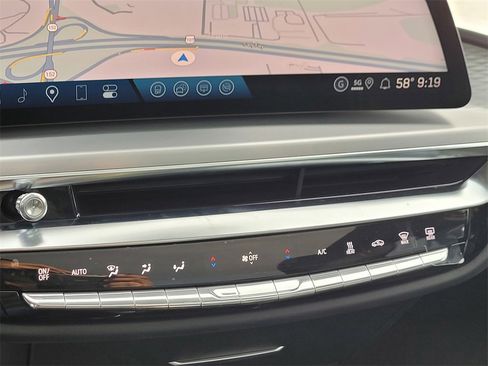 New 2026 Cadillac Lyriq Luxury image 17