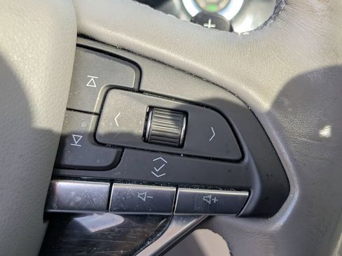 Used 2021 Cadillac XT6 Premium Luxury FWD image 21