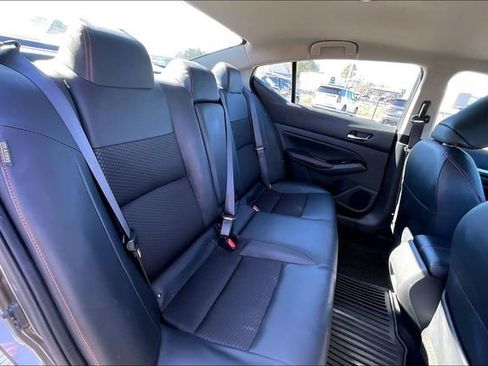 Used 2025 Nissan Altima 2.5 SR image 20