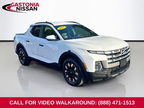Used 2025 Hyundai Santa Cruz SEL FWD image 1