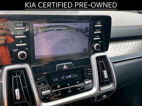 Certified 2021 Kia Sorento S FWD image 19