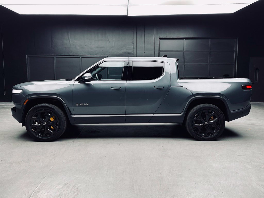 Used 2022 Rivian R1T Adventure AWD/4WD image 5