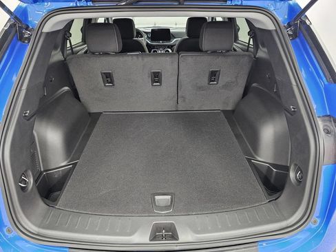 Used 2026 Chevrolet Blazer LT FWD image 25
