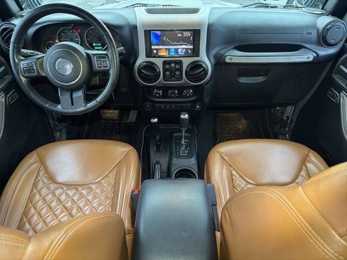 Used 2015 Jeep Wrangler Unlimited Sport w/ Quick Order Package 24S AWD/4WD image 35