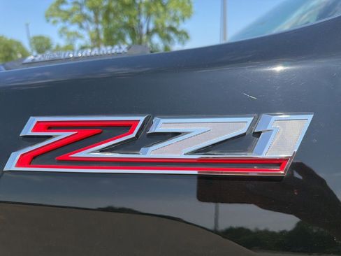 Used 2022 Chevrolet Silverado 2500 LTZ w/ LTZ Plus Package AWD/4WD image 11
