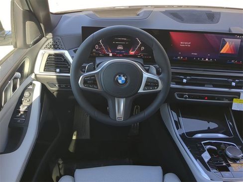 New 2026 BMW X5 xDrive40i w/ M Sport Package image 16