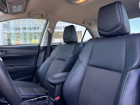 Used 2018 Toyota Corolla SE image 22