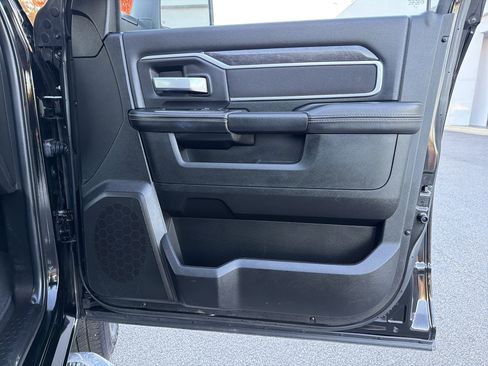 Used 2024 RAM 2500 Big Horn w/ Bed Utility Group image 15