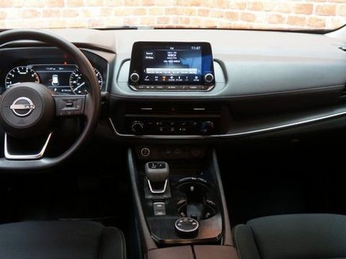 Certified 2023 Nissan Rogue S image 11