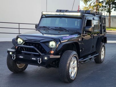 Used 2017 Jeep Wrangler Unlimited Rubicon w/ Cold Weather Group
