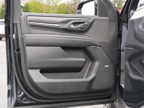 Used 2023 GMC Yukon Denali w/ Max Trailering Package AWD/4WD image 14