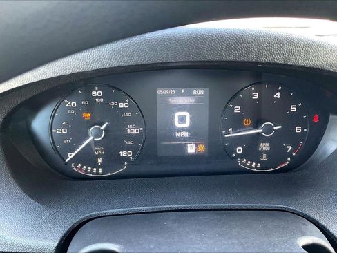 Used 2023 RAM ProMaster 2500 FWD image 11
