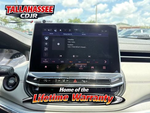 Used 2022 Jeep Compass Limited AWD/4WD image 22