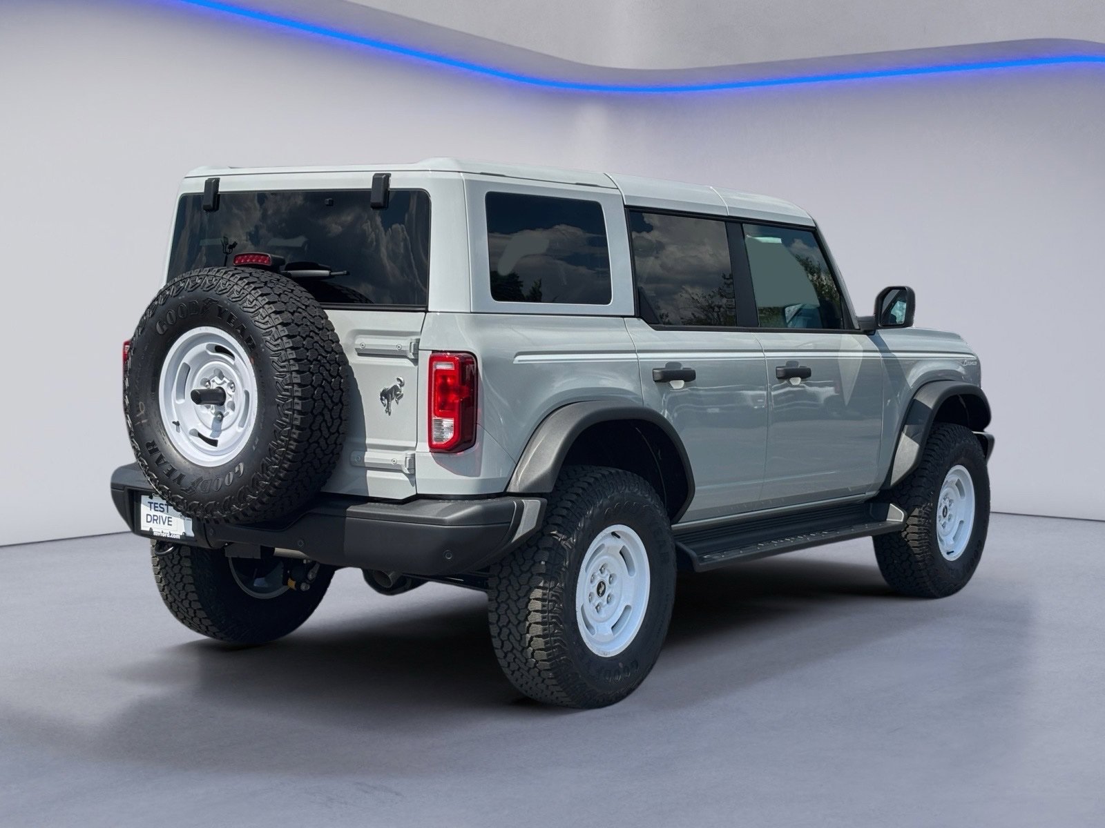 New 2026 Ford Bronco Heritage Edition AWD/4WD image 6