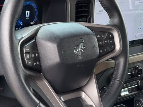 Used 2025 Ford Bronco Big Bend AWD/4WD image 8