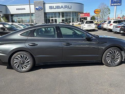 Used 2025 Hyundai Sonata SEL FWD image 3