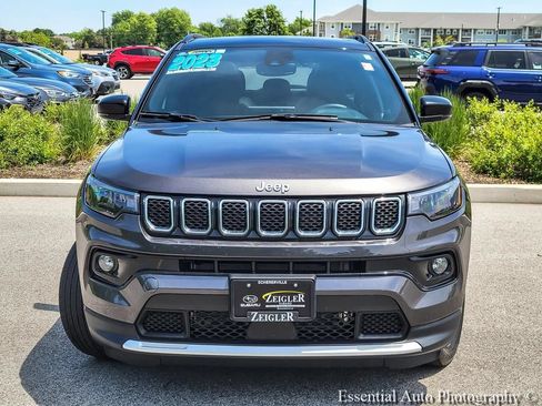 Used 2023 Jeep Compass Limited w/ Sun and Sound Group AWD/4WD image 4