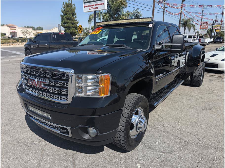 Used 2013 GMC Sierra 3500 Denali AWD/4WD image 19