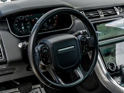 Used 2021 Land Rover Range Rover Sport SE image 23
