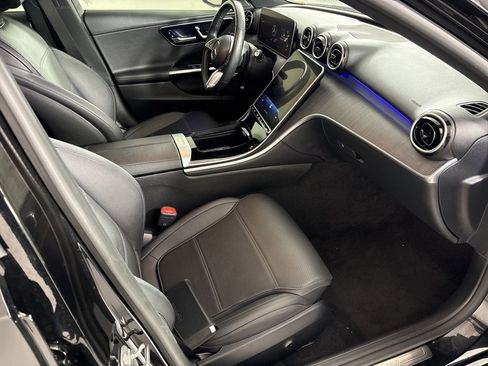 Used 2025 Mercedes-Benz C 300 C 300 image 40