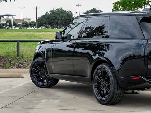 New 2026 Land Rover Range Rover SE AWD/4WD image 15
