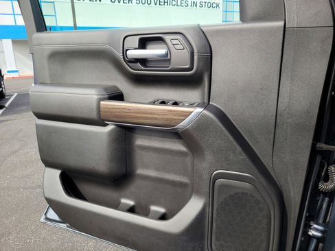 Used 2022 Chevrolet Silverado 1500 RST image 25