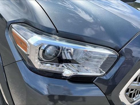 Used 2016 Toyota Tacoma TRD Sport w/ Premium & Technology Package AWD/4WD image 26