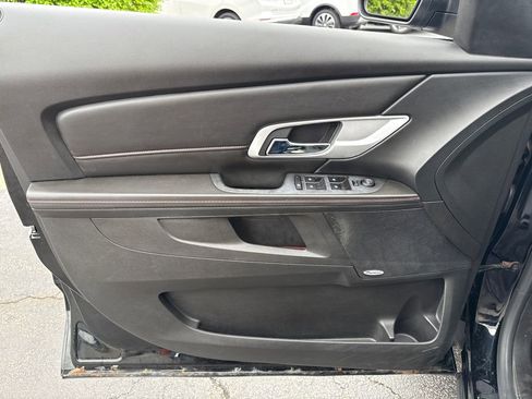 Used 2011 GMC Terrain SLT FWD image 12