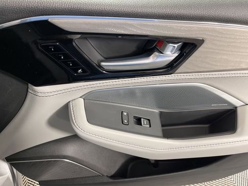 New 2026 Acura MDX w/ Advance Package image 11