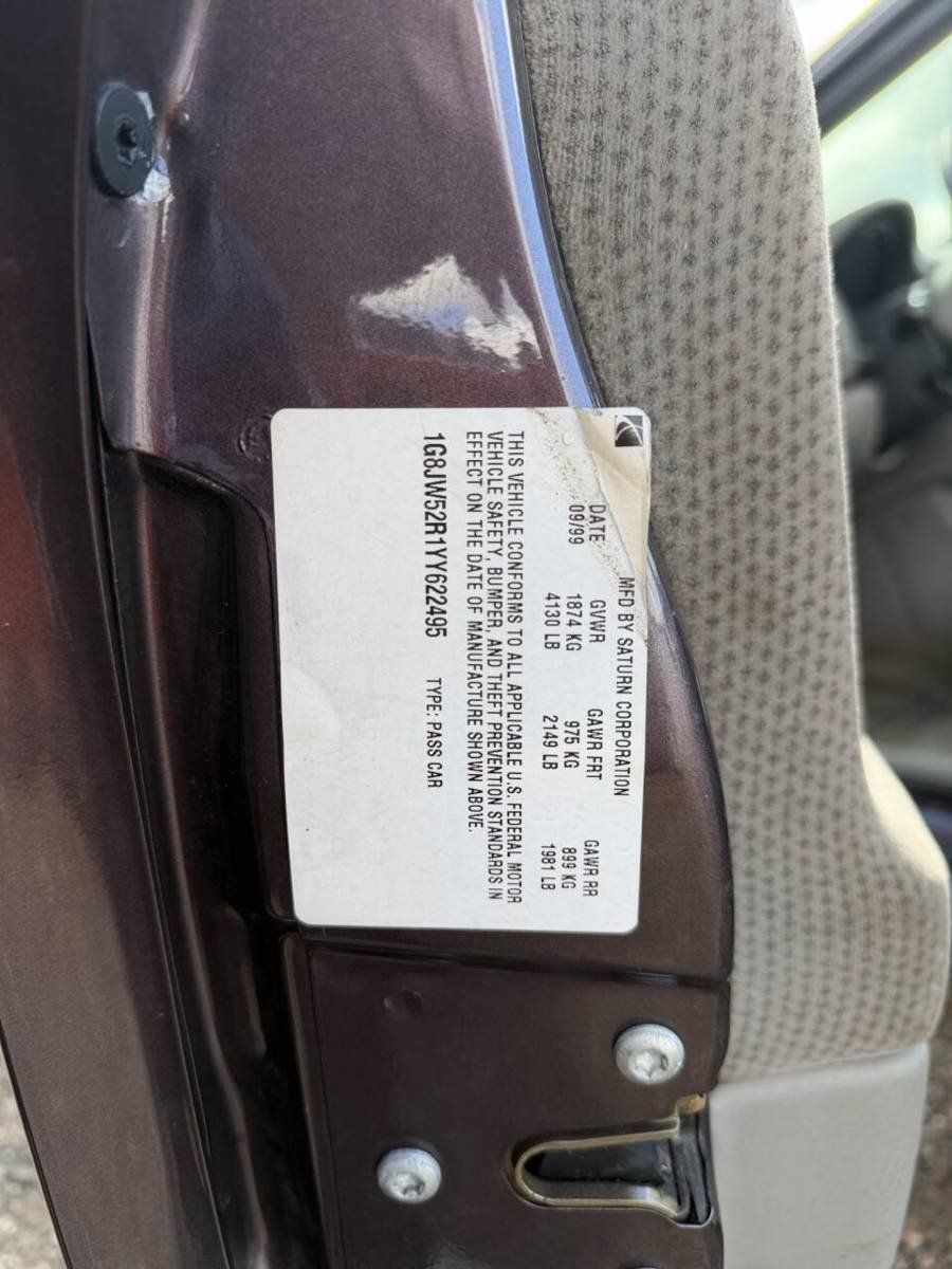 Used 2000 Saturn L-Series LS2 FWD image 39