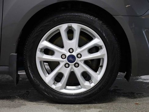 Used 2015 Ford Transit Connect Titanium image 12