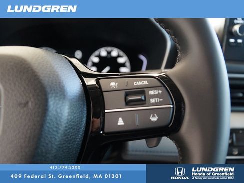 Used 2025 Honda Pilot EX-L image 19
