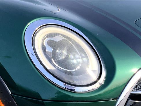 Used 2017 MINI Cooper Clubman S image 24