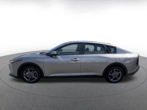 Used 2025 Kia K4 FWD image 9