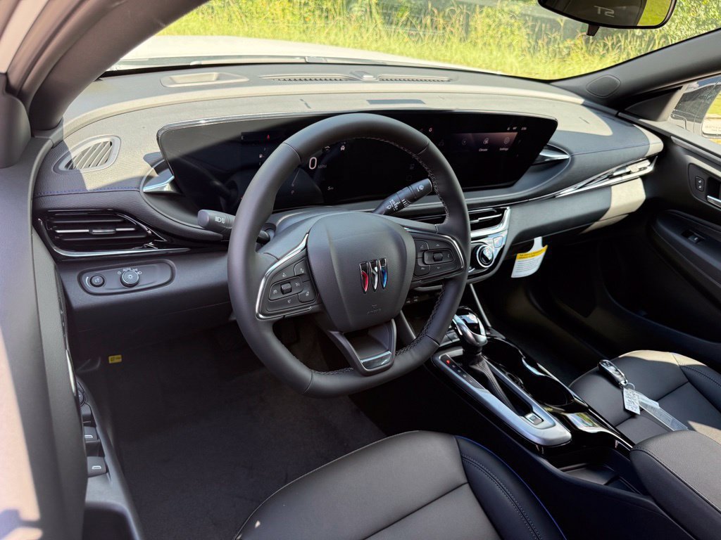 New 2026 Buick Envista Sport Touring w/ Convenience I Package FWD image 3