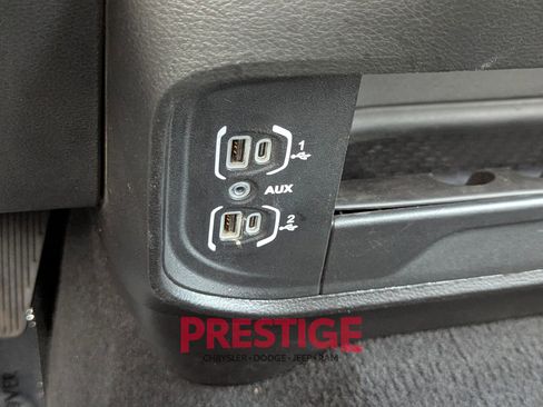 Used 2024 RAM 2500 Big Horn AWD/4WD image 29