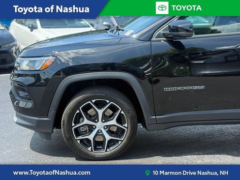 Used 2024 Jeep Compass Limited AWD/4WD image 1
