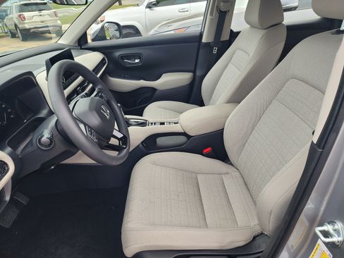 Used 2025 Honda HR-V LX image 11
