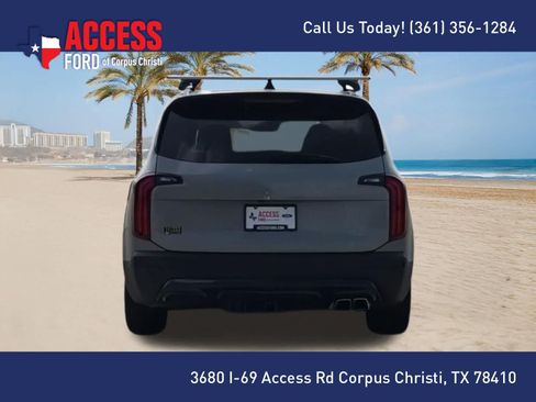 Used 2022 Kia Telluride SX w/ SX Prestige Package AWD/4WD image 7