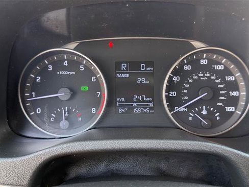 Used 2017 Hyundai Elantra SE image 22