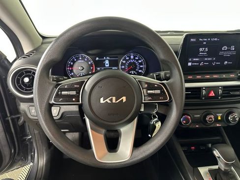 Used 2023 Kia Forte LXS w/ LXS Technology Package image 14