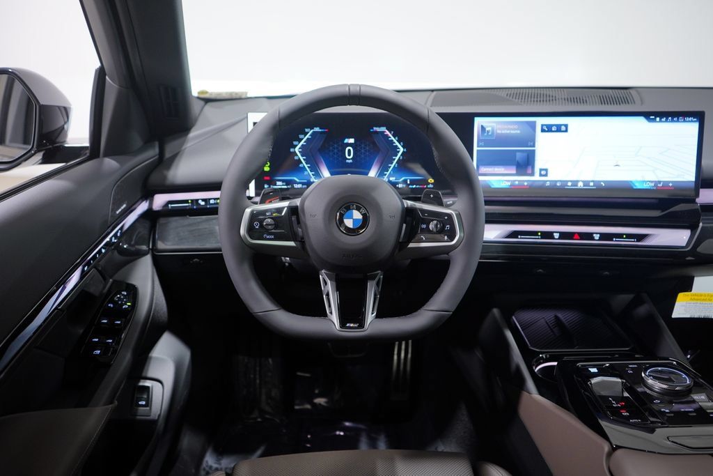 Used 2026 BMW 530i w/ M Sport Package RWD image 11