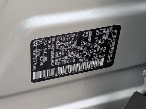 Used 2023 Nissan Rogue SV image 33