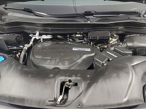 Certified 2019 Honda Passport Touring image 15