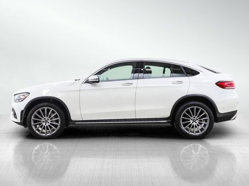 Used 2020 Mercedes-Benz GLC 300 4MATIC Coupe image 2